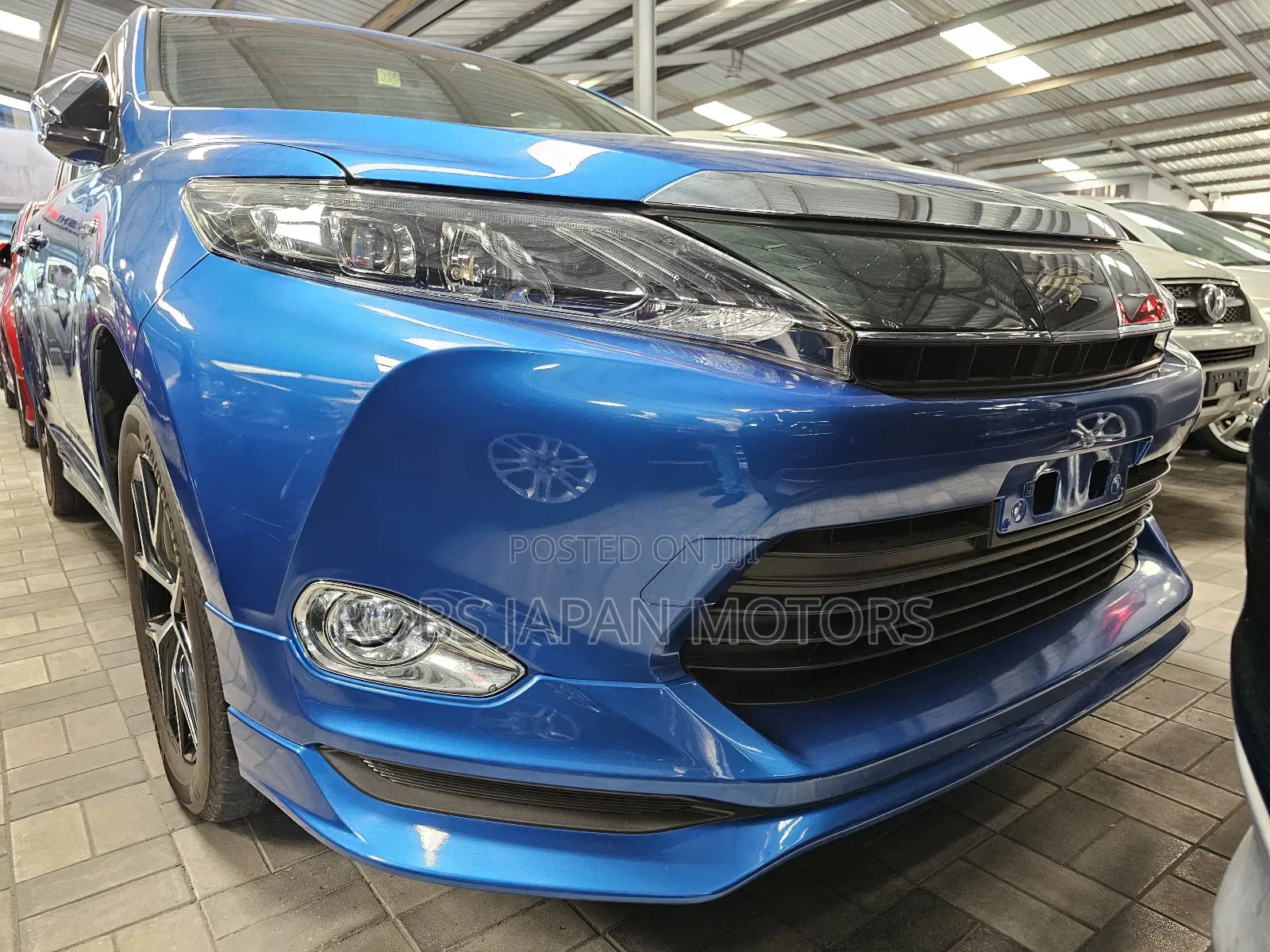 Toyota Harrier 2.5 Hybrid 4WD 2018 Blue