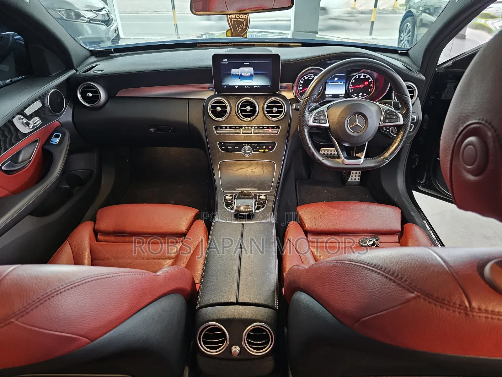 Mercedes-Benz C200 2017 Black