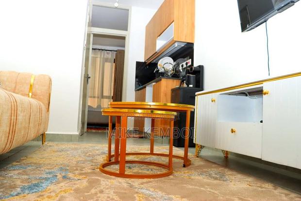 Air BNB - 2 Bedroom Apartment - thumbnail 4