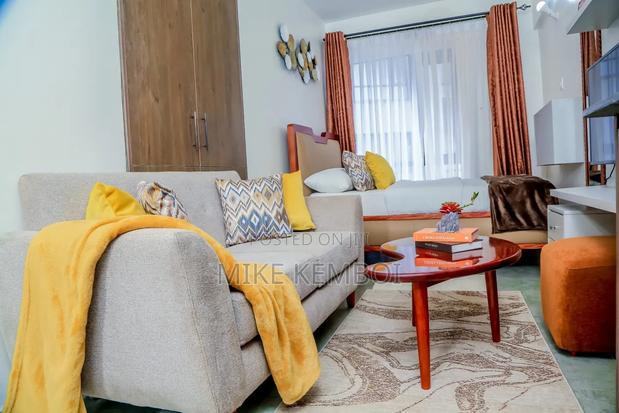 Air BNB 2 Bedroom - thumbnail 6