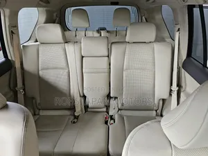 Toyota Land Cruiser Prado 2.8 2019 Off white