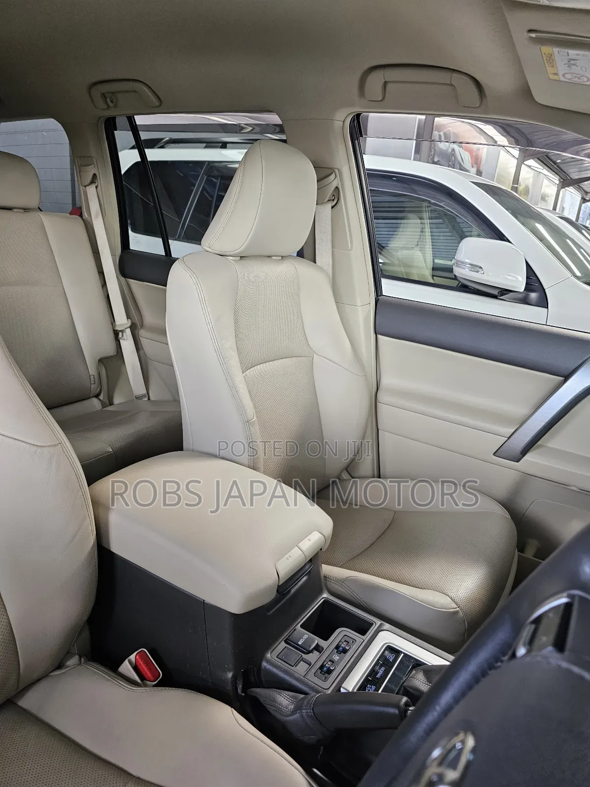 Toyota Land Cruiser Prado 2.8 2019 Off white