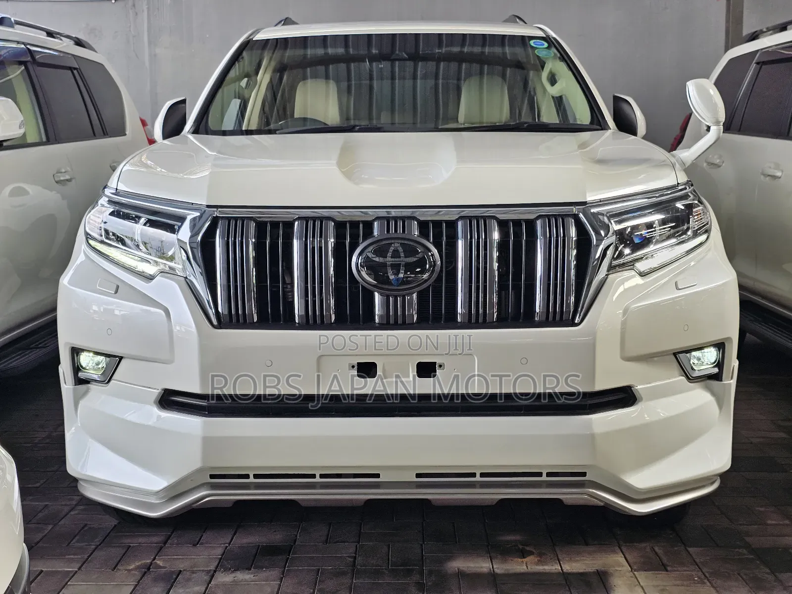 Toyota Land Cruiser Prado 2.8 2019 Off white