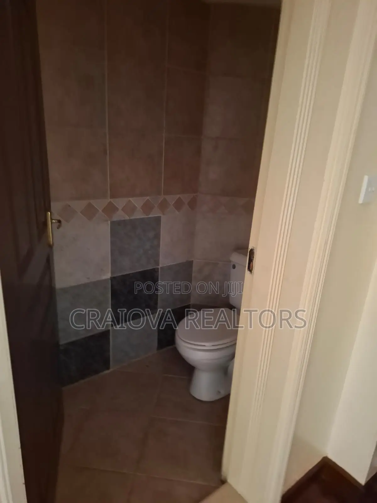 3bdrm Apartment in Valley Arcade for rent