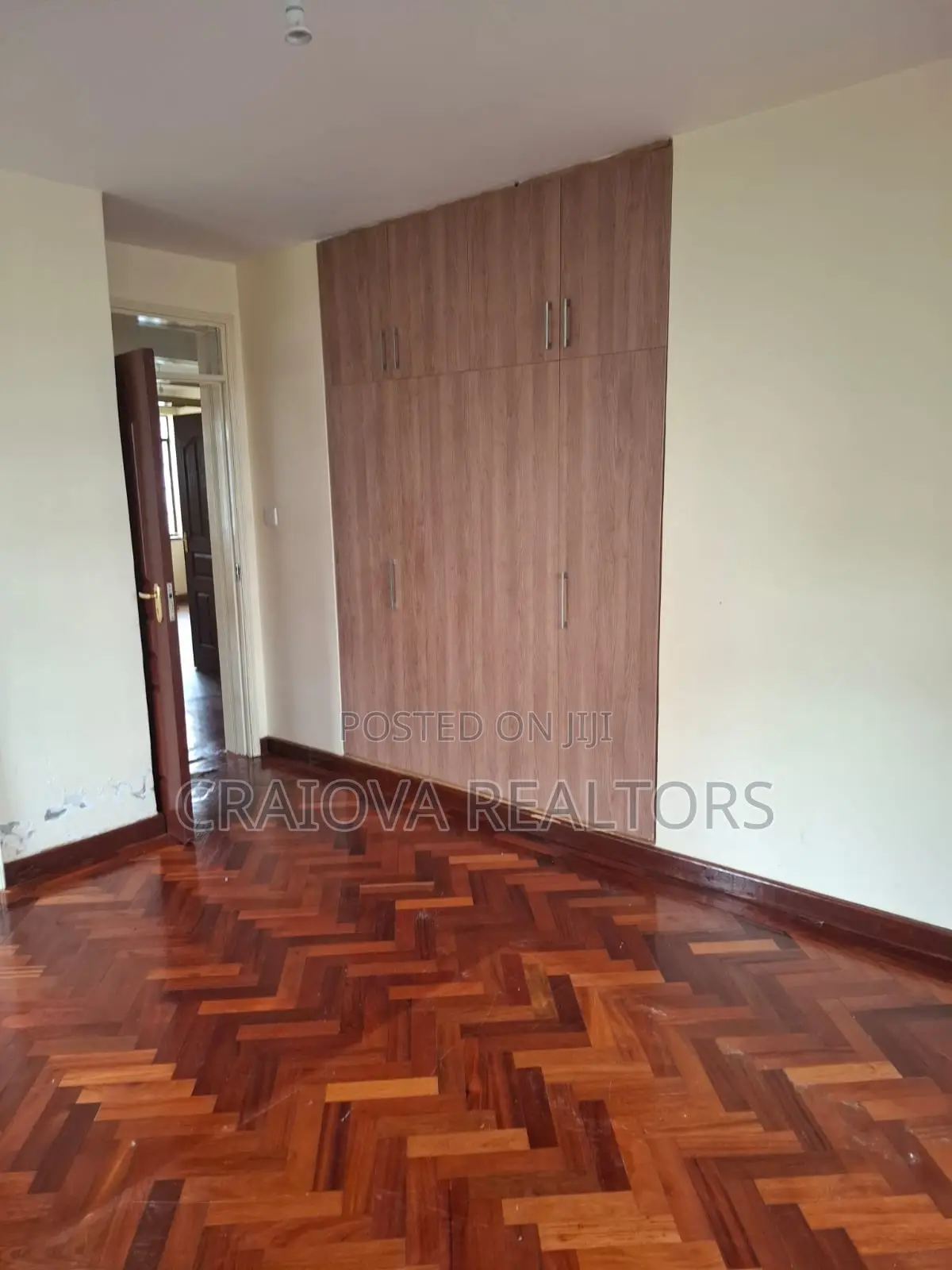 3bdrm Apartment in Valley Arcade for rent