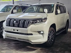 Toyota Land Cruiser Prado 2.8 2019 Off white