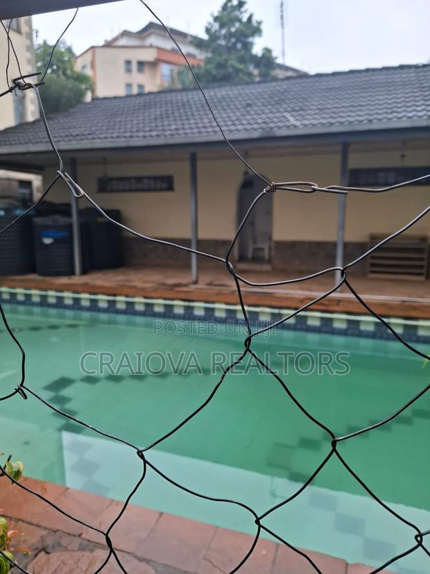 3bdrm Apartment in Valley Arcade for rent - thumbnail 10