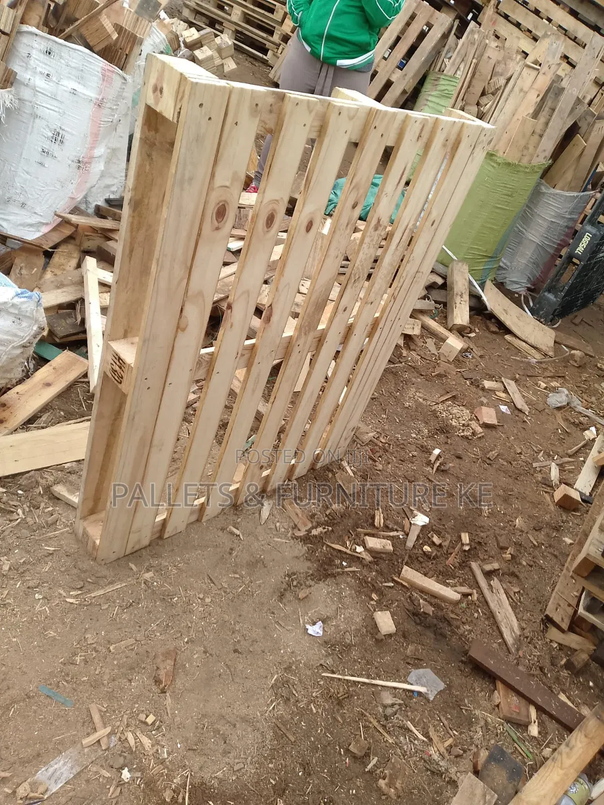 Signature Wooden Pallet