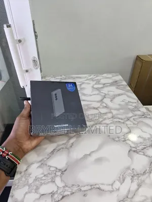New Samsung Galaxy Z Fold6 256 GB Blue