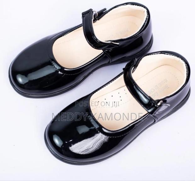 Quality School Shoes - main view