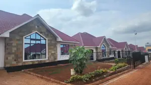 3bdrm House in Seatle Court, Mangu for sale