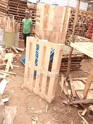 Pine Logistics Pallet