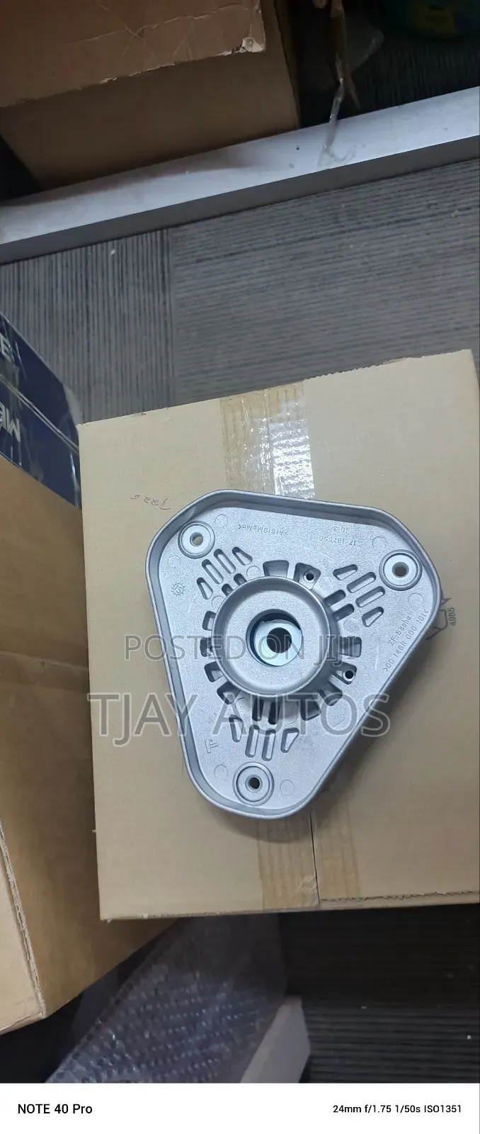 Front Strut Shock Mount for Mercedes Benz W212 
