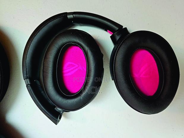 Asus Rog Strix Go 2.4 Electro Punk Wireless Gaming Headphones - thumbnail 2