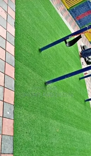 Soft Pile 20mm Thick Artificial Grass Carpet Comfort Walking