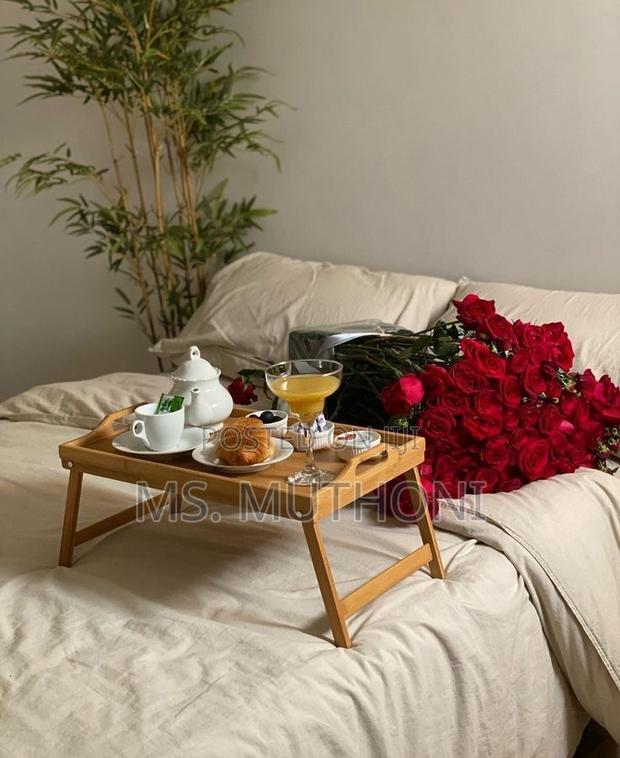 Bed Tray Table With Foldable Legs Media Slot Manual - thumbnail 3