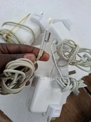 Macbook T Shape Adapter