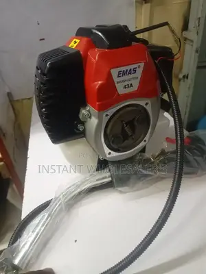 Brush Cutter Powerful Engine