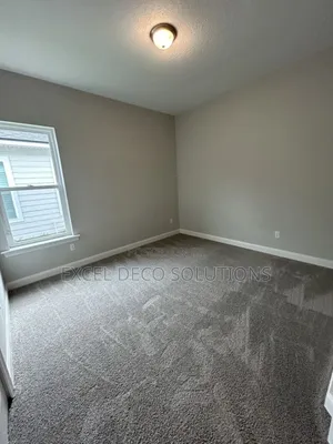 Elegant Neutral Wall to Wall Carpet – Versatile Stylish Look