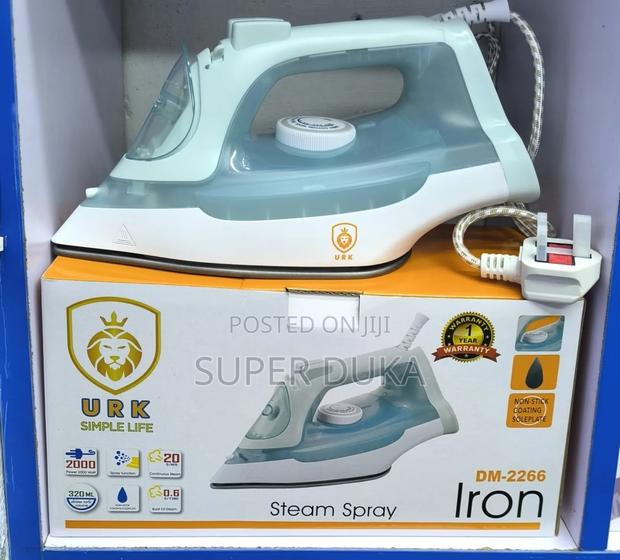 Urk Steam Spray Iron. Dm-2266
