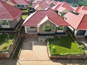 3bdrm Bungalow in Batian Estate, Kenyatta Road / Theta  for rent