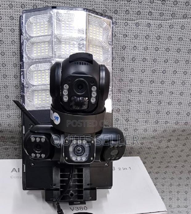 Solar Street Light With 4gwifi CCTV Camera Solar Powered Surveillance