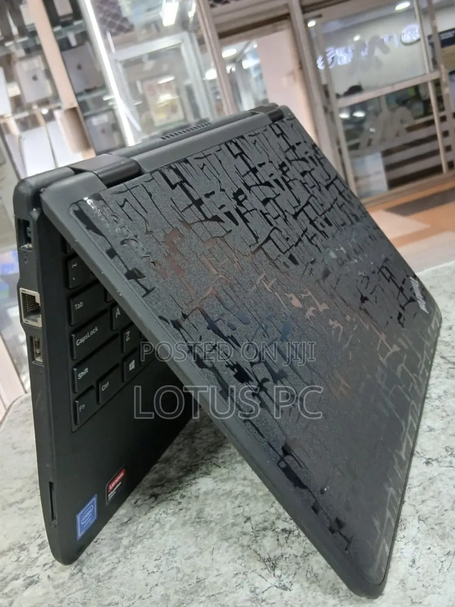 Laptop Lenovo Yoga 11e 4GB Intel Celeron SSD 128GB