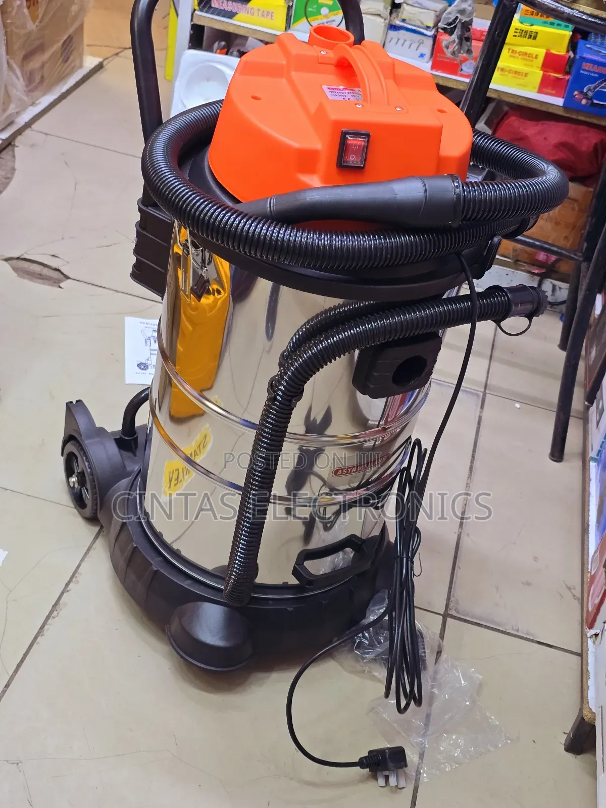 Heavy Duty 50l Vacuum Cleaner
