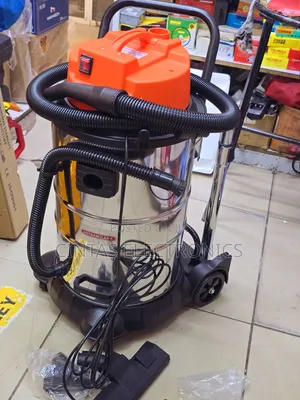 Wheeled 50l Vacuum Cleaner