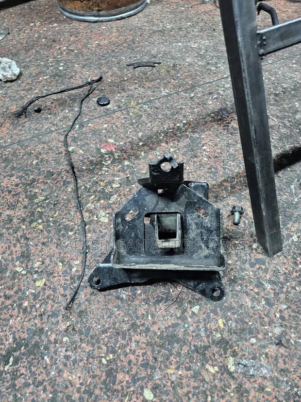 Ractis Gear Mounting - thumbnail 4