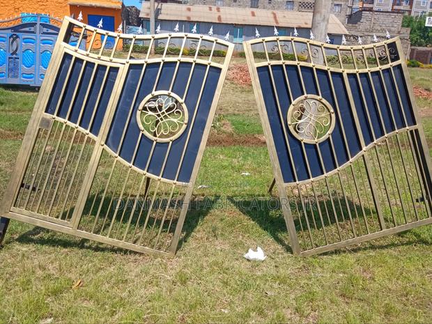 Modern Golden Frame Gate With Black Panels - main view