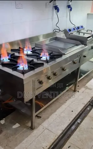 Commercial Stainless Four Four Burner Combined