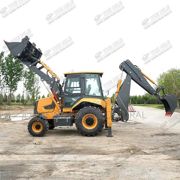 Kenya Small Hydraulic Agricultural Loader - thumbnail 3