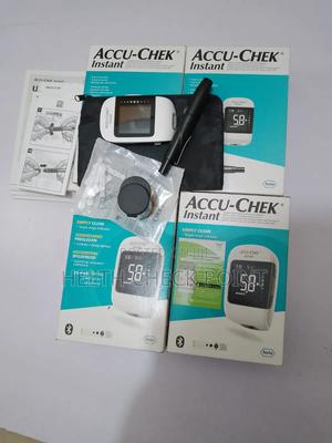 Accu-Check Instant Machine - thumbnail 2