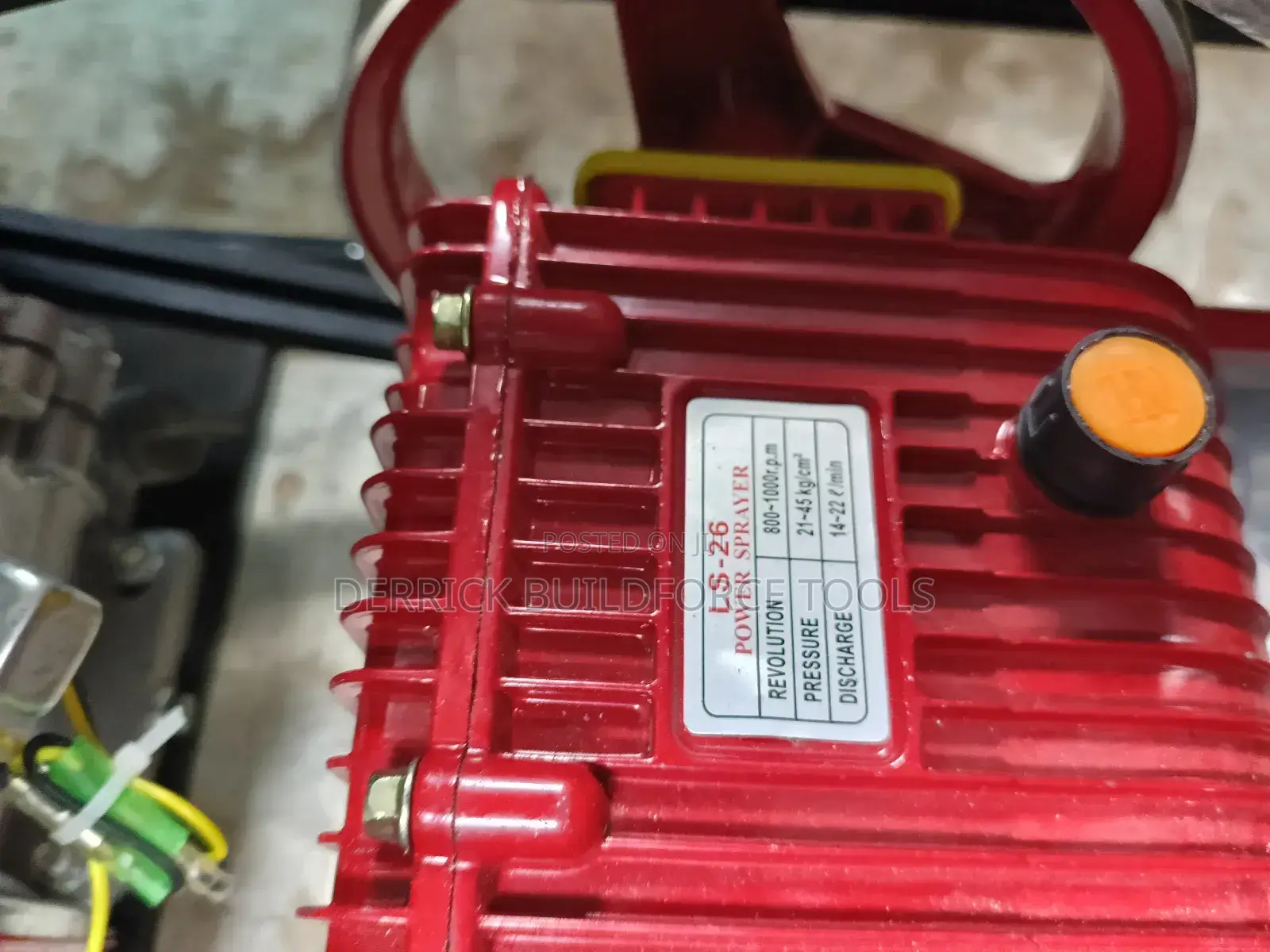 Portable Power Sprayer With Hose Pipe