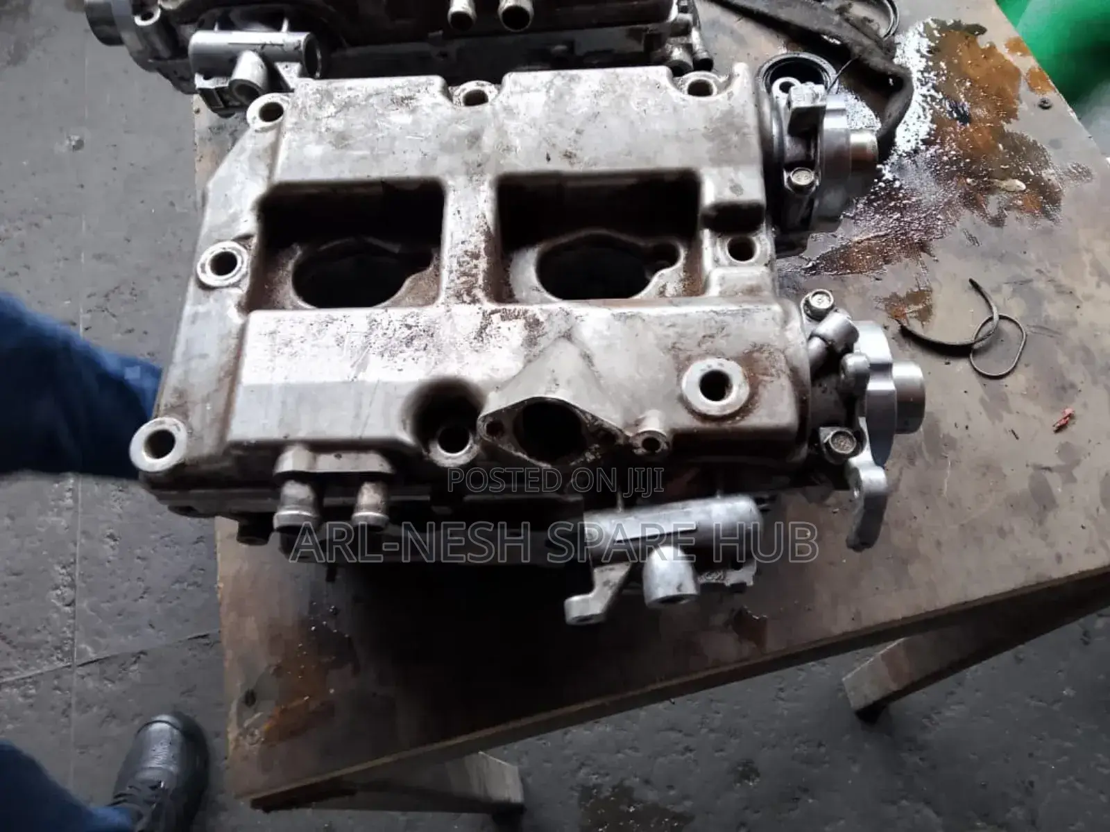 Subaru Forester Sf Engine Cylinder Head Turbo
