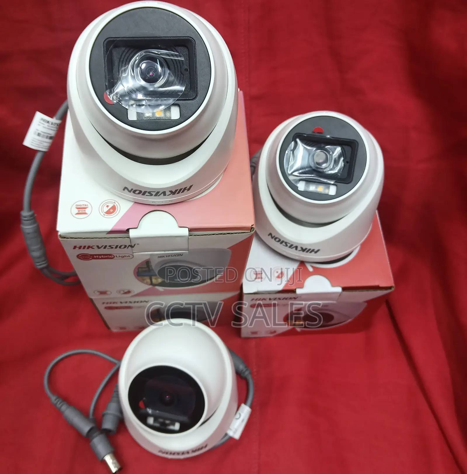 Smart Hybrid CCTV Camera With in Built Light for Night Light Ability