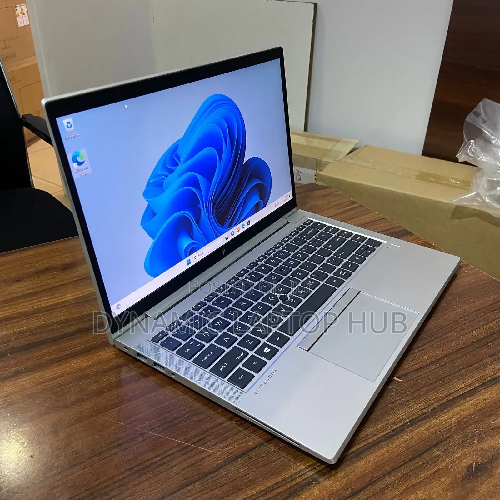 Laptop HP EliteBook 845 G7 16GB AMD Ryzen 7 SSD 256GB