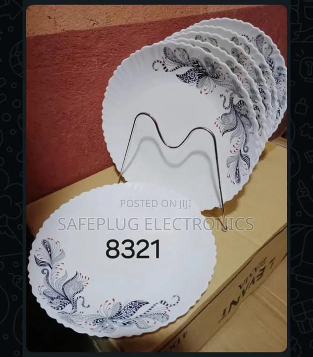 6 P S Ceramic Plates - main view