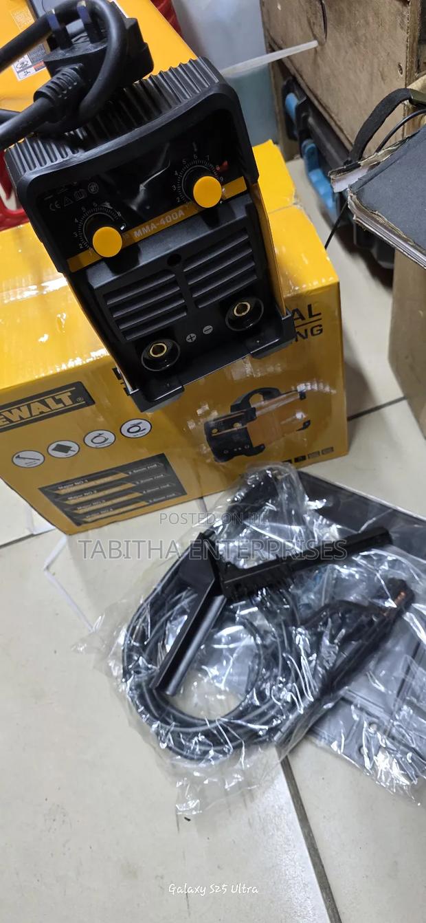 400amps Dewalt Welding Machine - main view