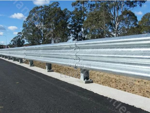 Guardrail Barriers/ Safety Guardrail Beam - main view