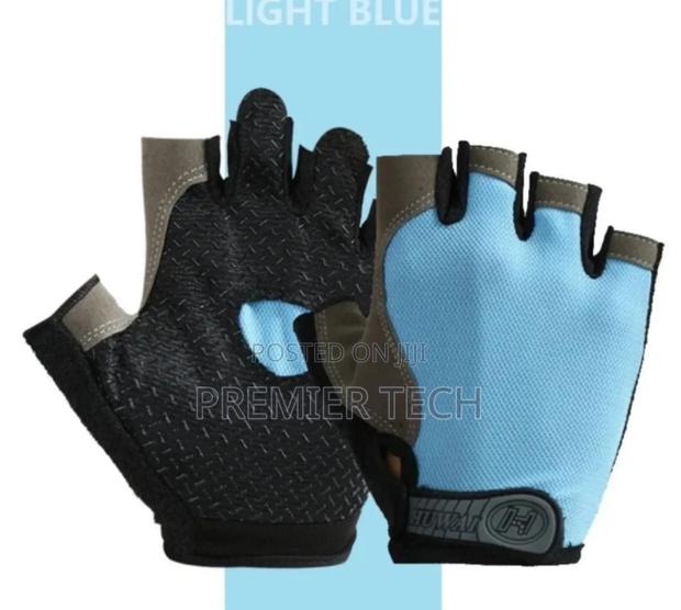 Gym Anti Slip Half Finger Gloves - main view