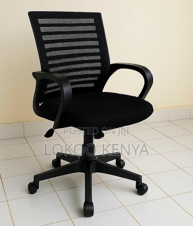 Office Chair : Modern Strong Swivel Office Chair