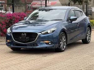 Mazda Axela 2018 Blue