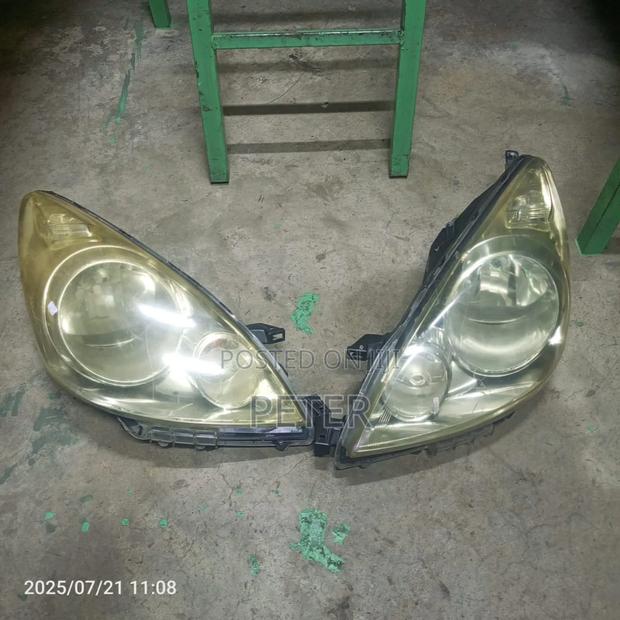 Nissan Note 2008 Headlights Xenon Lights