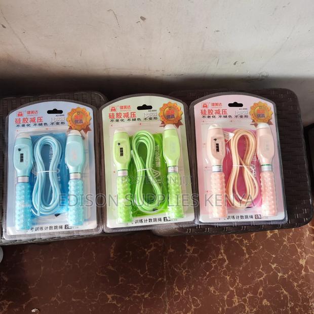 Jumping Ropes PVC Nylon Training Skipping Rope With Counter - main view