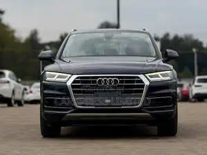 Audi Q5 2018 Blue