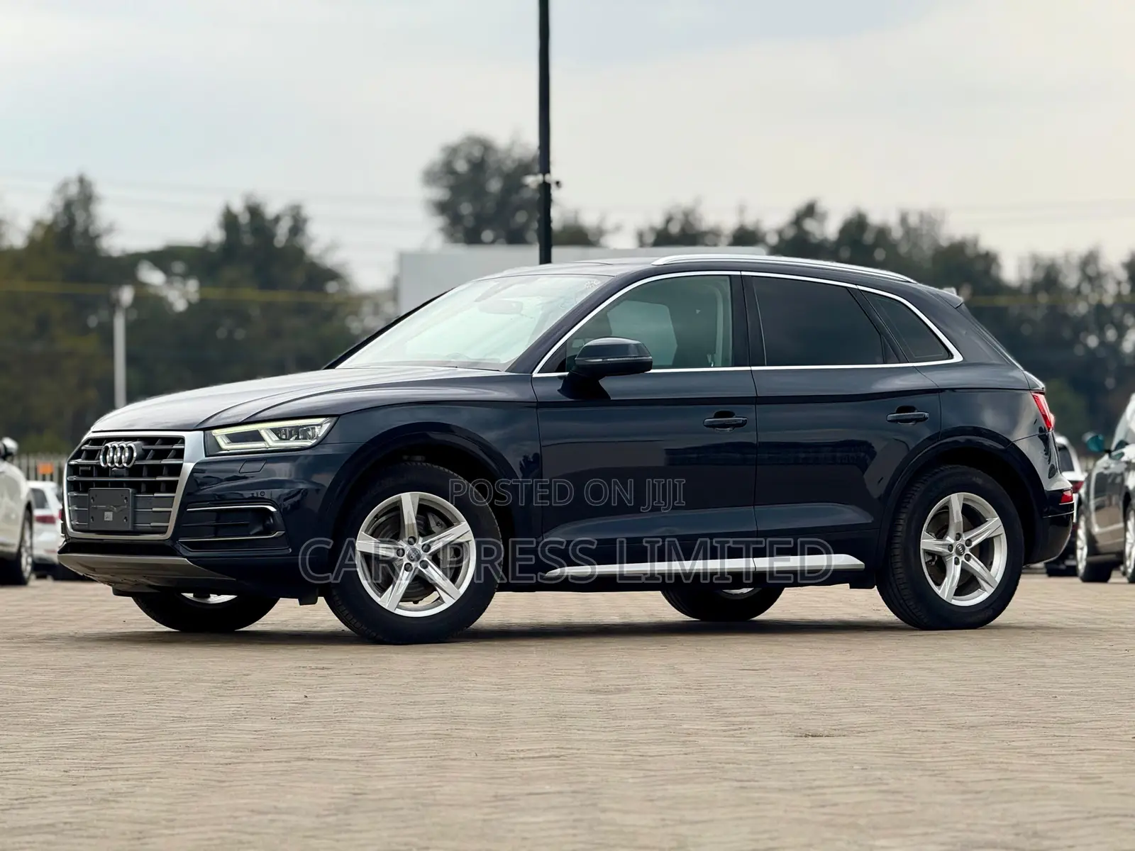 Audi Q5 2018 Blue