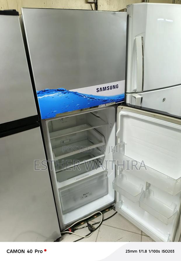 Silver Samsung Digital Fridge - thumbnail 4
