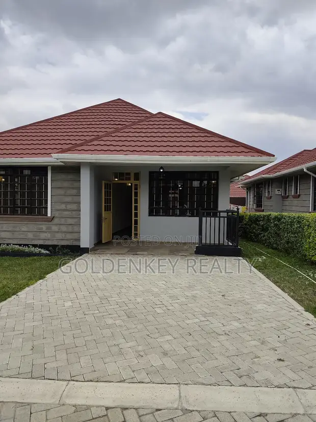 3bdrm Bungalow in Kitengela for sale